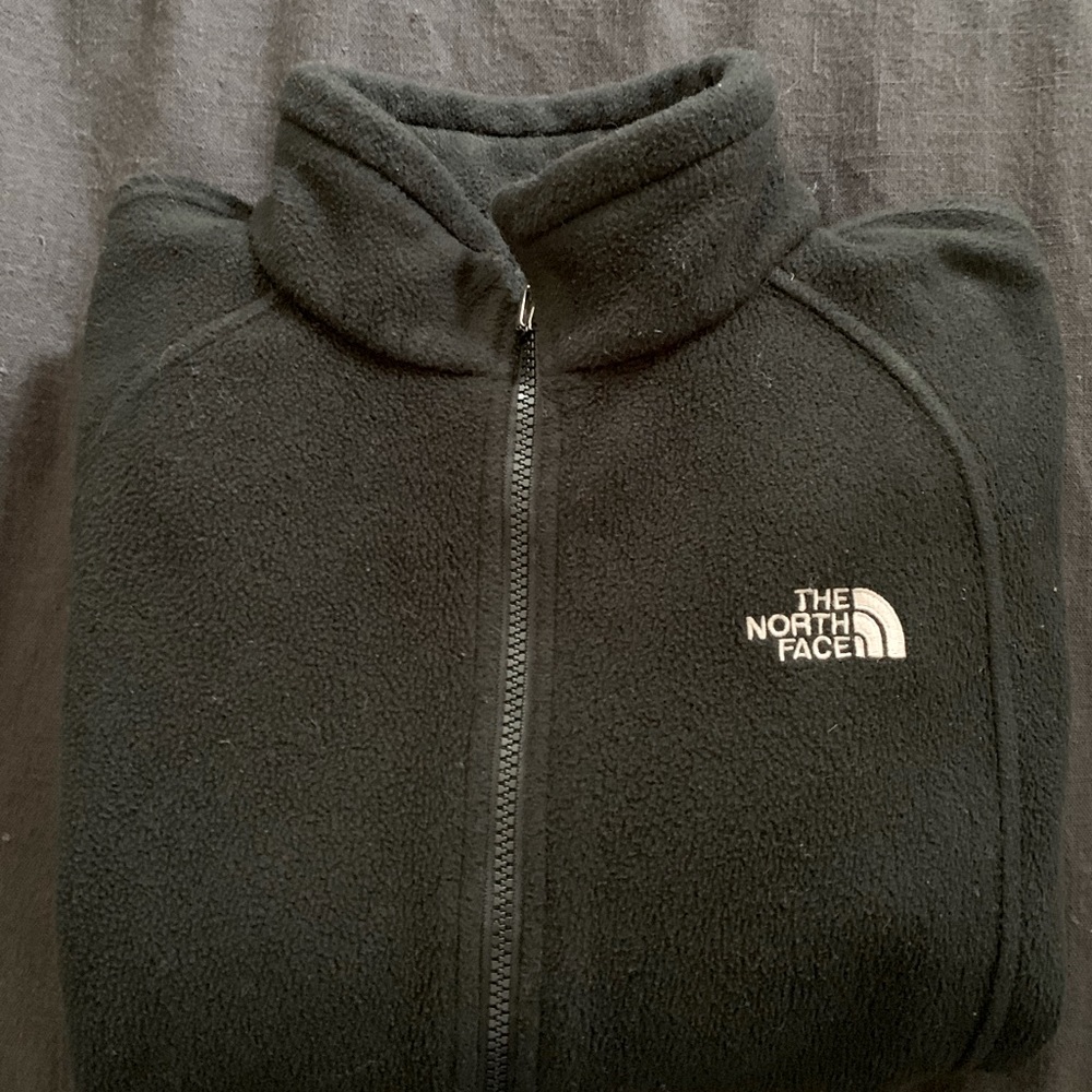 The North Face Women’s Full-zip Fleece